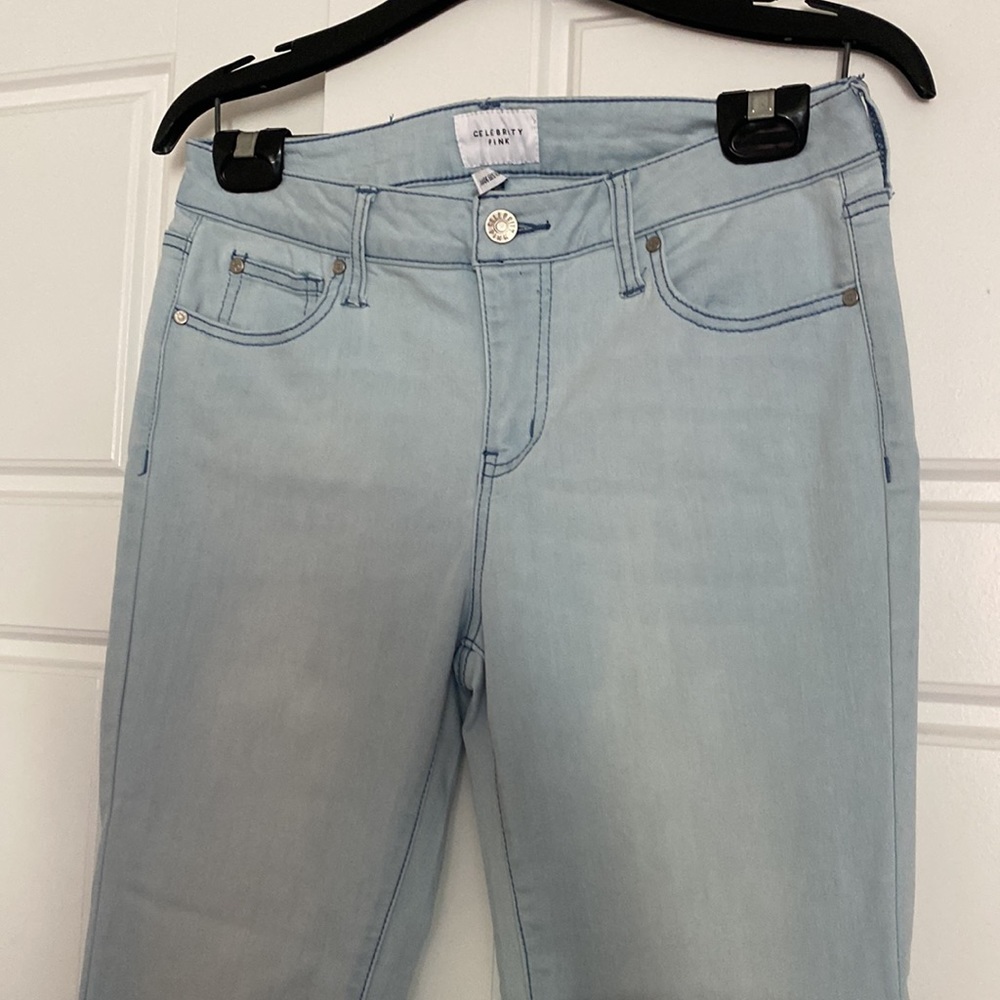 Jeans! - Picture 2 of 4